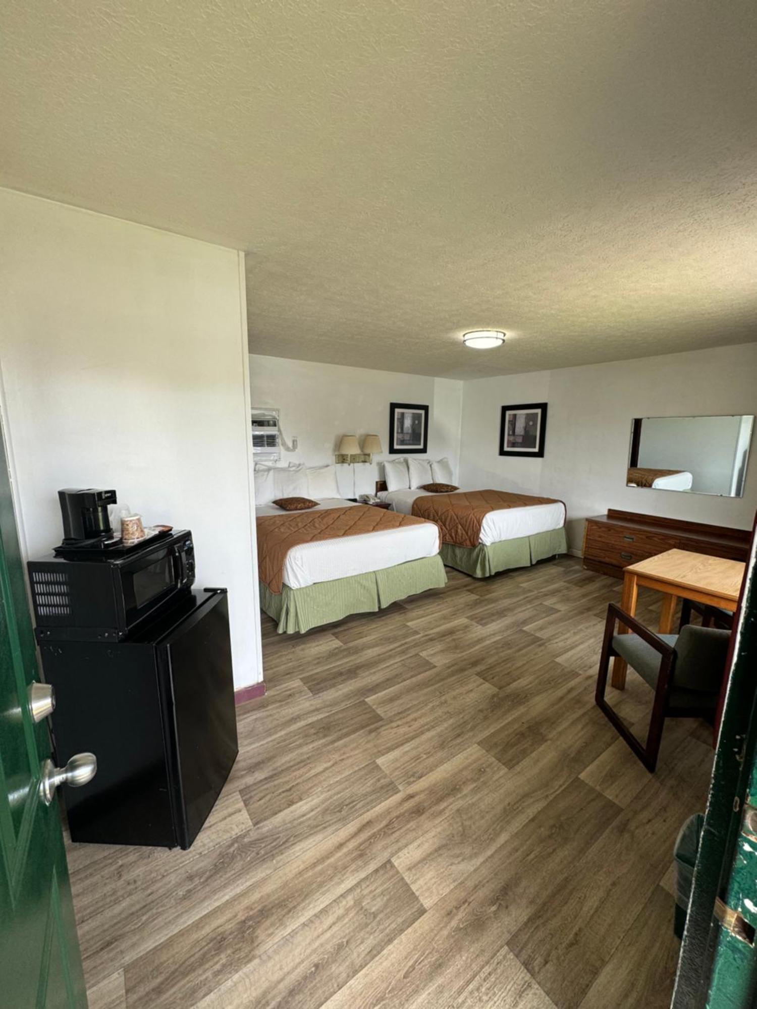 Royal Inn Albany Ngoại thất bức ảnh