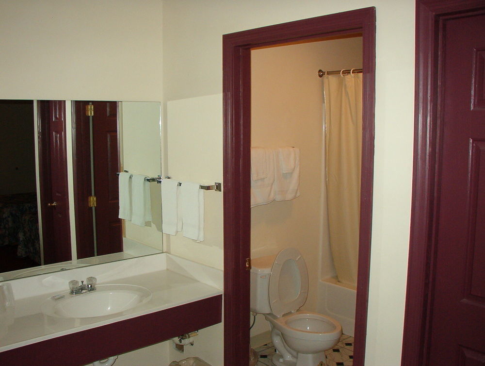 Royal Inn Albany Ngoại thất bức ảnh